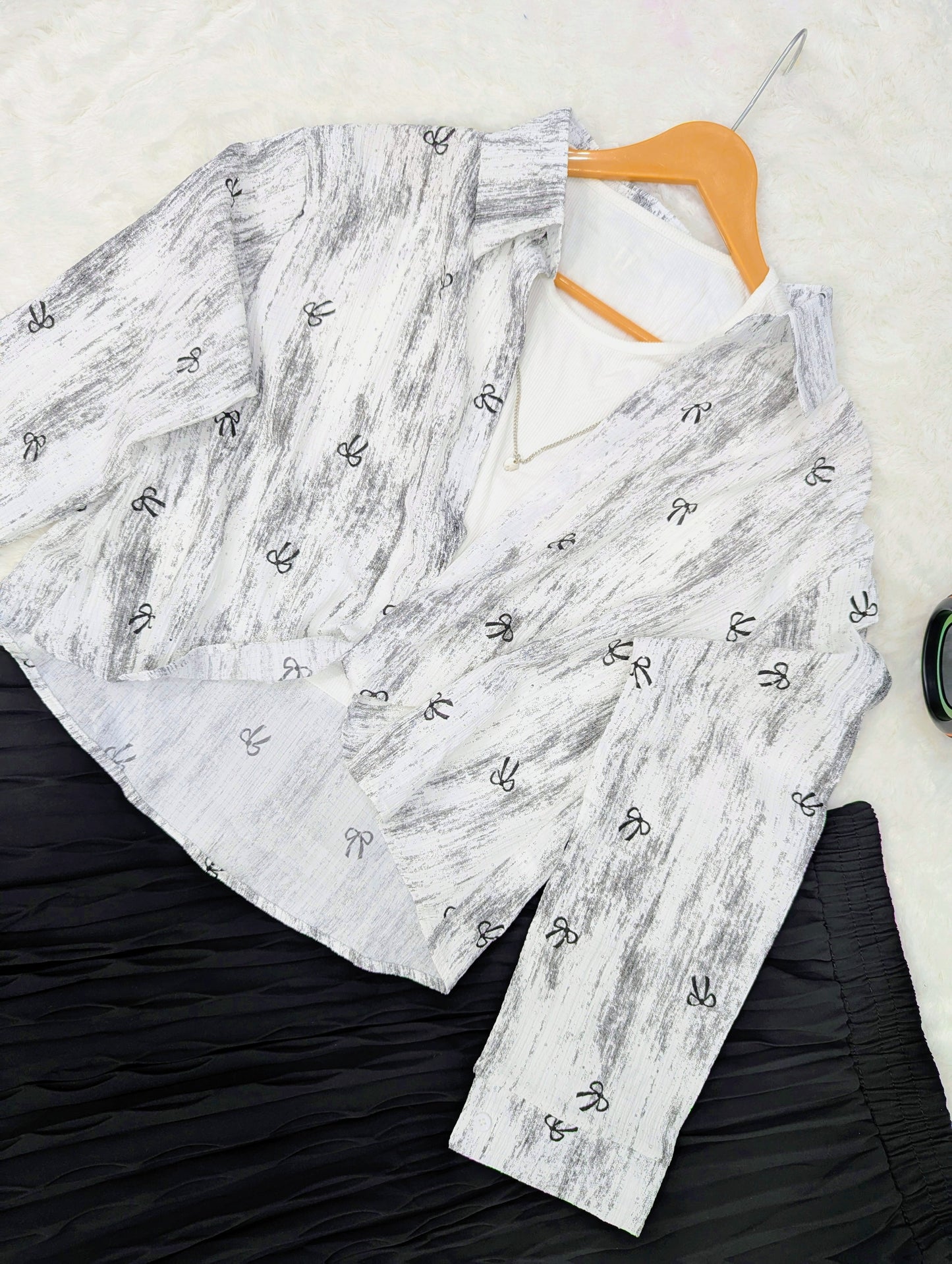 Chic Printed Top with Black Pleated Skirt – 2 Piece Set