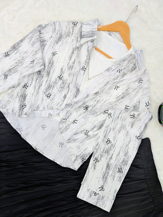 Chic Printed Top with Black Pleated Skirt – 2 Piece Set