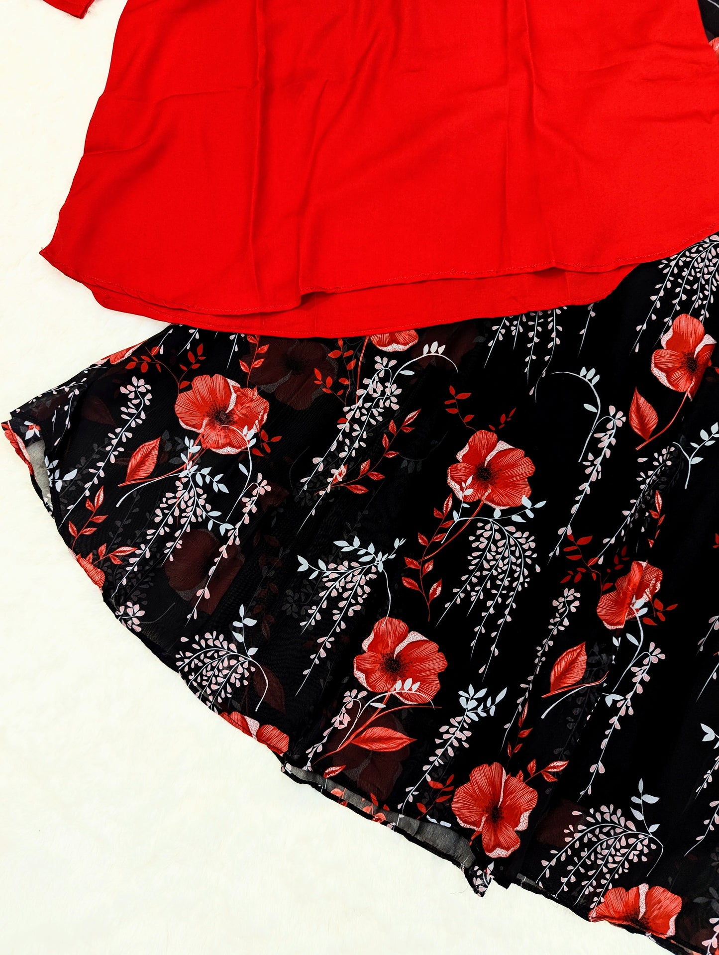 Red Floral Two-Piece Dress Set – Stylish & Comfortable