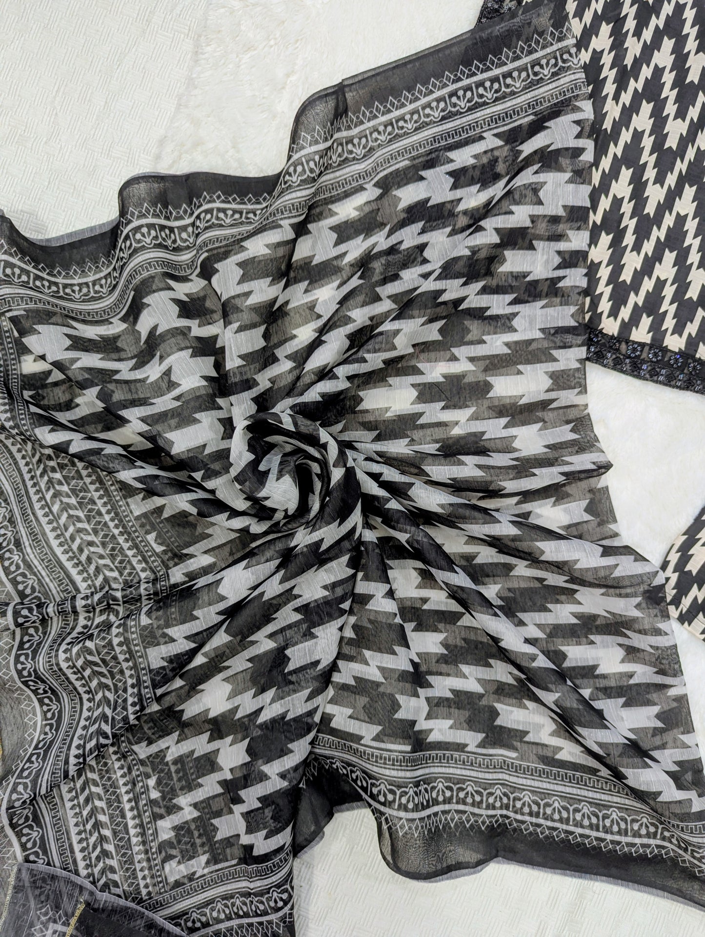 Black & White Zigzag Stitched 3-Piece Suit