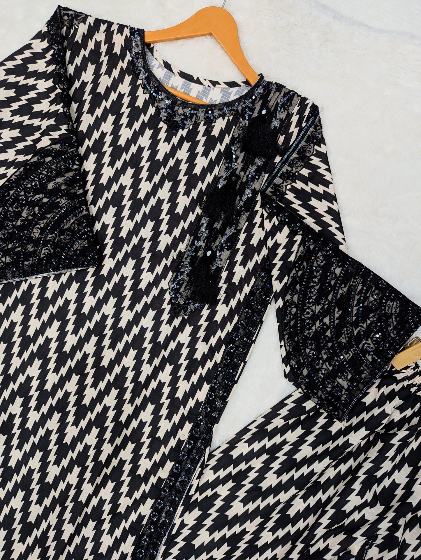 Black & White Zigzag Stitched 3-Piece Suit