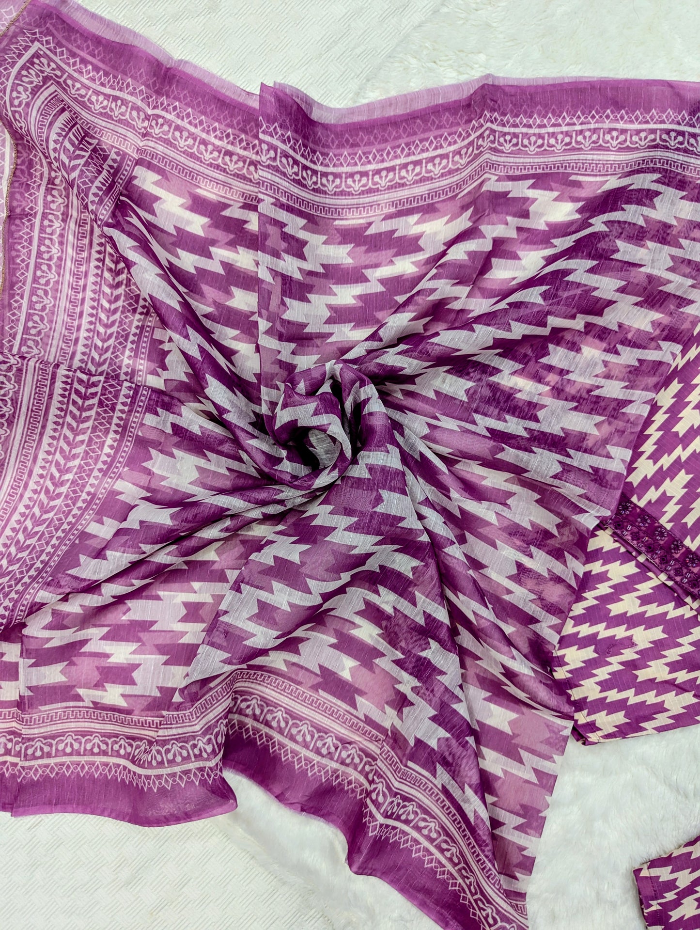 Purple Zigzag 3-Piece Unstitched Suit – Lawn Fabric