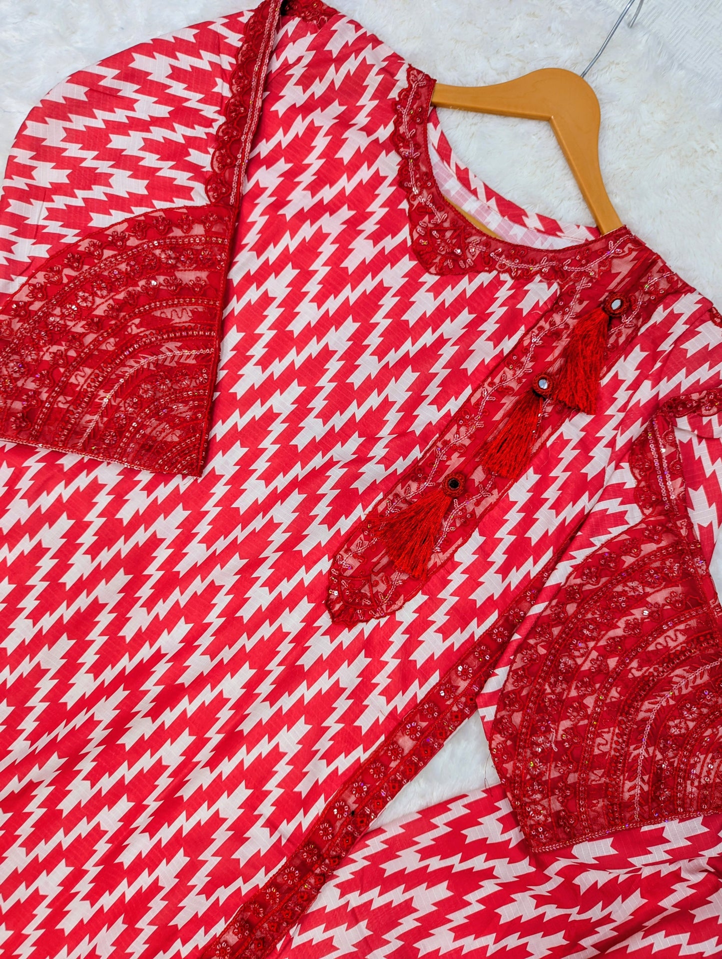 Red & White Zigzag Printed Stitched 3-Piece Suit
