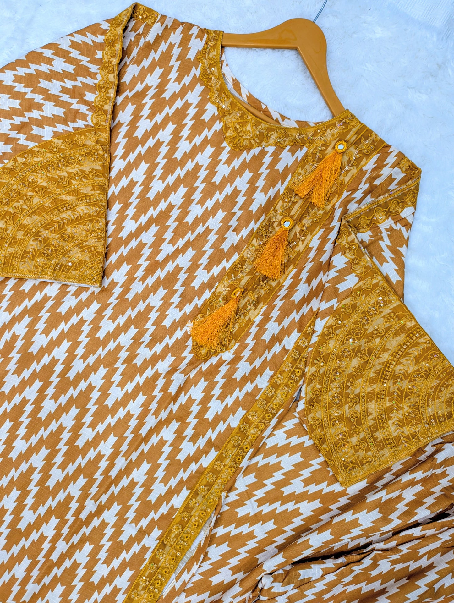 Mustard Zigzag Stitched 3-Piece Suit (Kurta, Trouser & Dupatta)
