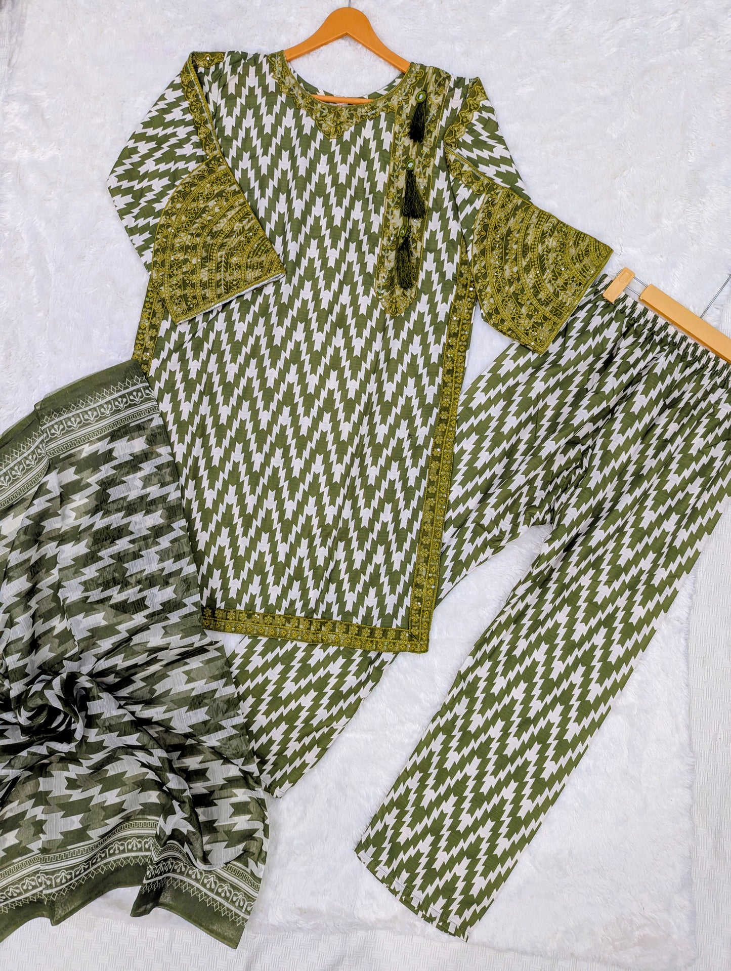 3-Piece Printed Lawn Suit –Olive Green (Stitched)